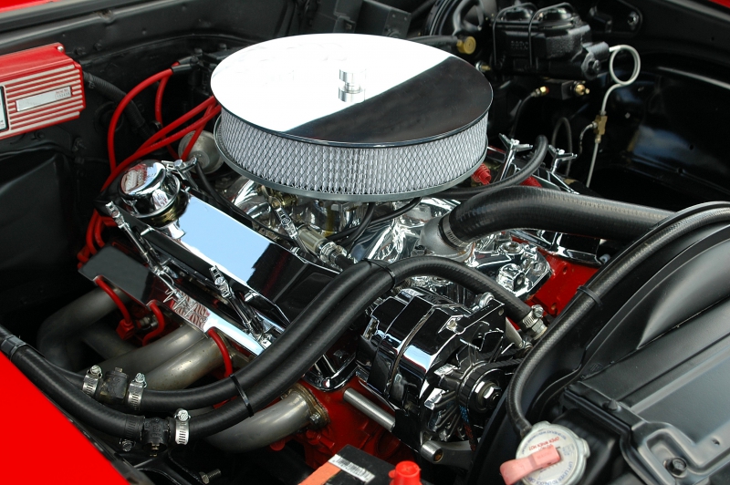 garagiste-LA VALETTE DU VAR-min_car-engine-1548434