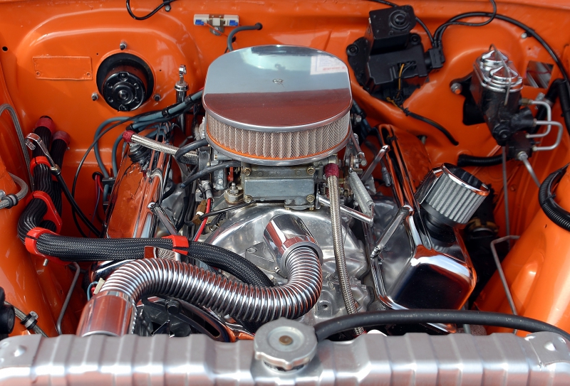 garagiste-LA VALETTE DU VAR-min_car-engine-1738309